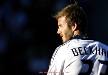 直播吧-法甲战术系统优化策略与球队适配性研究 直播吧-法甲战术系统优化策略与球队适配性研究